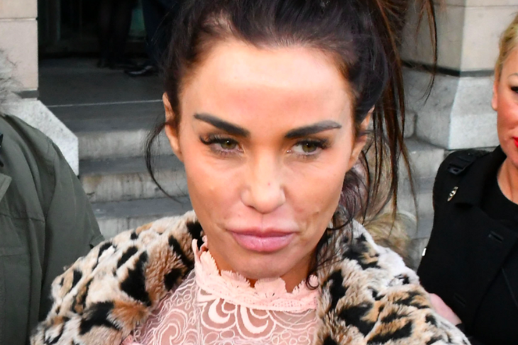 Katie Price completes 100 hours of community service