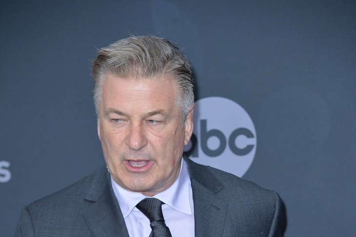 Alec Baldwin honored the memory of his late mother with heartwarming words