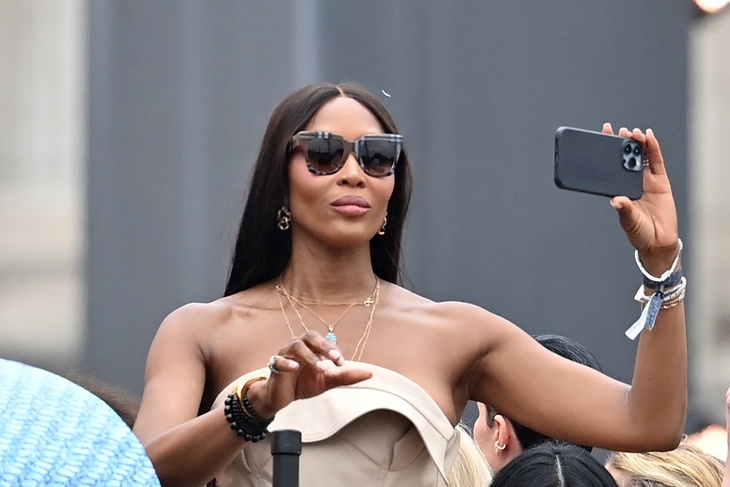 PHOTO: Naomi Campbell showed an adorable moment with her daughter