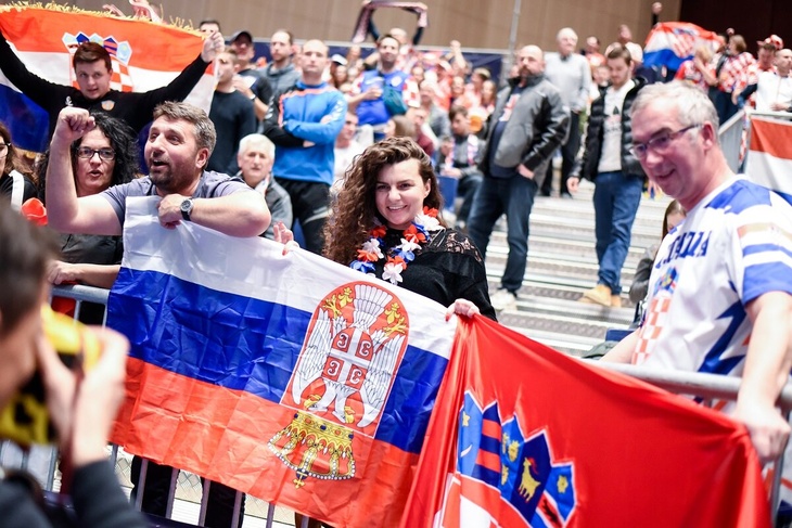 Сербия – Норвегия: на матче Лиги наций вывесили флаг России (фото)