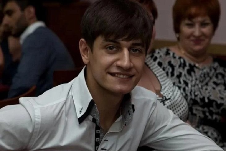 Давид Манукян — студент