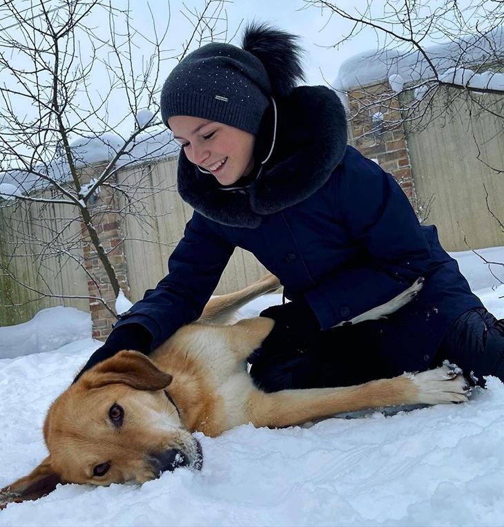 Анна Щербакова со своей собакой