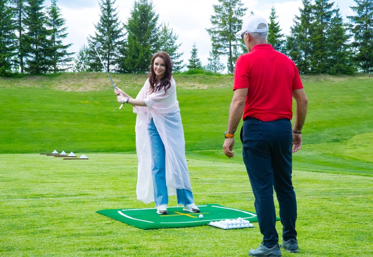«Задействованы все группы мышц»: Мисс Вселенная Оксана Федорова рассказала, как держит себя в тонусе