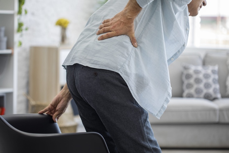Все станет только хуже: врач Шубин назвал главную опасность прогревания при боли в спине