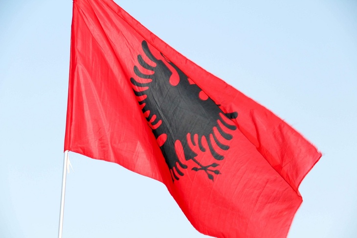 Албанию и Северную Македонию хотят взять в Евросоюз