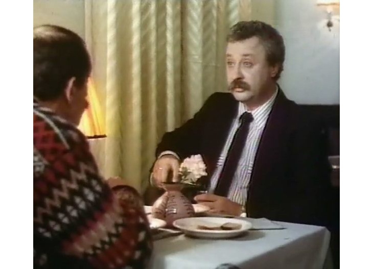 Леонид Якубович в фильме «Давайте без фокусов!»