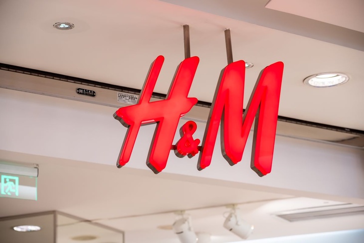 «Аплодируем стоя»: бизнесвумен об окончательном уходе H&M из России