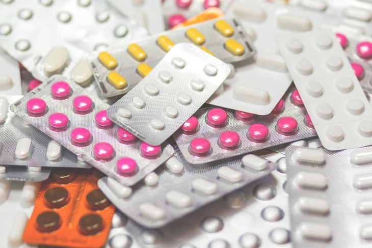 Россиянам объяснили отсутствие в аптеках популярного антидепрессанта