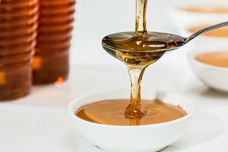Гастроэнтеролог развеяла миф о лечении болезней медом