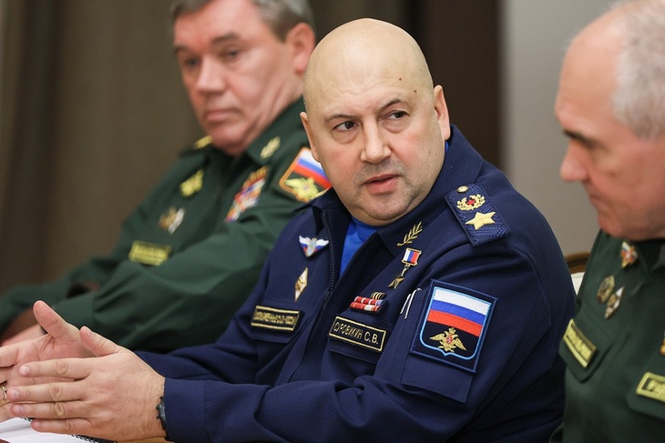 Командующий Объединенной группировкой войск в районе проведения специальной военной операции генерал армии Сергей Суровикин.