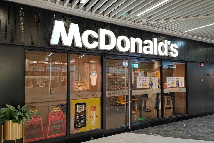 McDonald’s временно закрывается в Казахстане