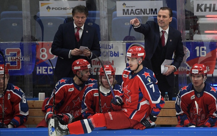 Хоккей или теннис?