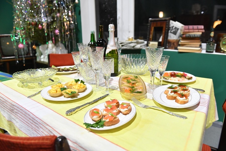 Названы основные траты россиян перед Новым годом