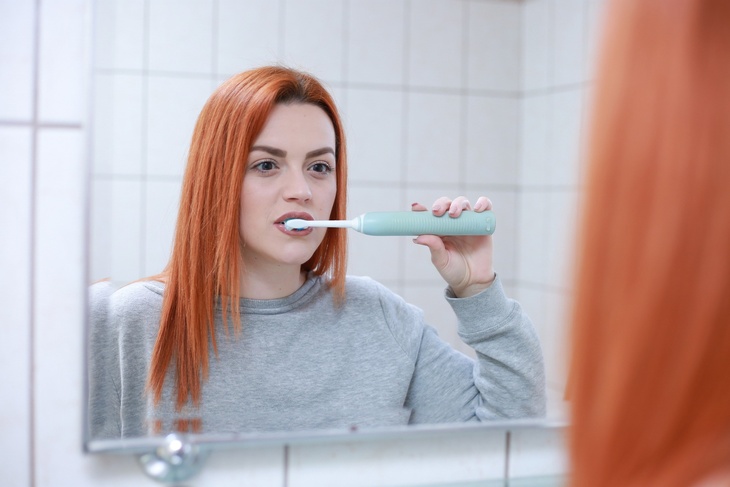 Названы семь главных ошибок в чистке зубов