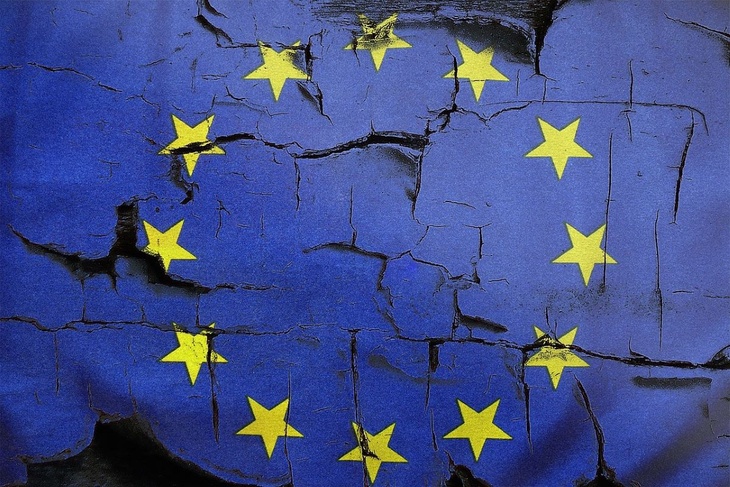 Эффективность санкций скоро будет нулевой: экономист о намерении ЕС ввести ограничения против ФНБ