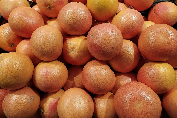 Ученые выяснили семь неожиданных и крайне полезных свойств грейпфрута
