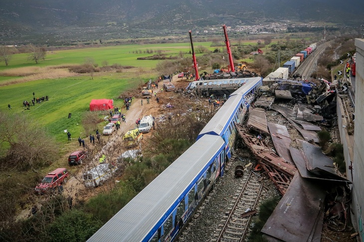 Стало известно, кто виновен в крушении поездов в Греции, где погибли 40 человек