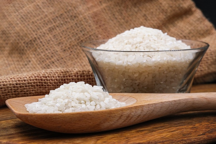 Нутрициолог предупредил об опасности белого риса и назвал полезный вид 