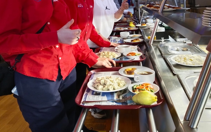 Дети с Камчатки, пострадавшей от пеплопада, отдохнут в Приморье и Крыму