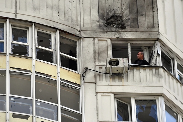 В результате атаки БПЛА в нескольких зданиях произошли незначительные повреждения