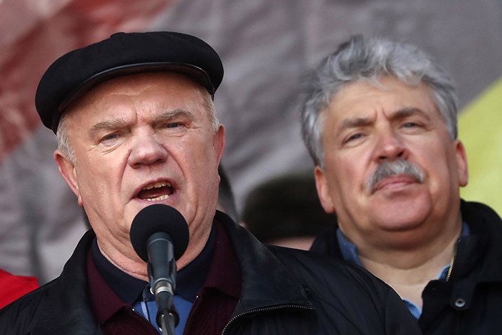 Старожил Госдумы: как потомственный пчеловод Геннадий Зюганов стал депутатом и не стал президентом