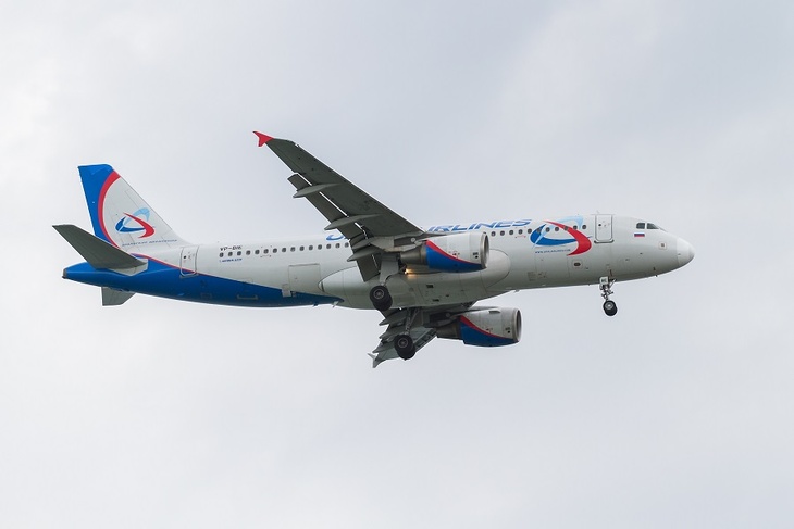 Пассажирка умерла в самолете, вылетевшем из Сочи