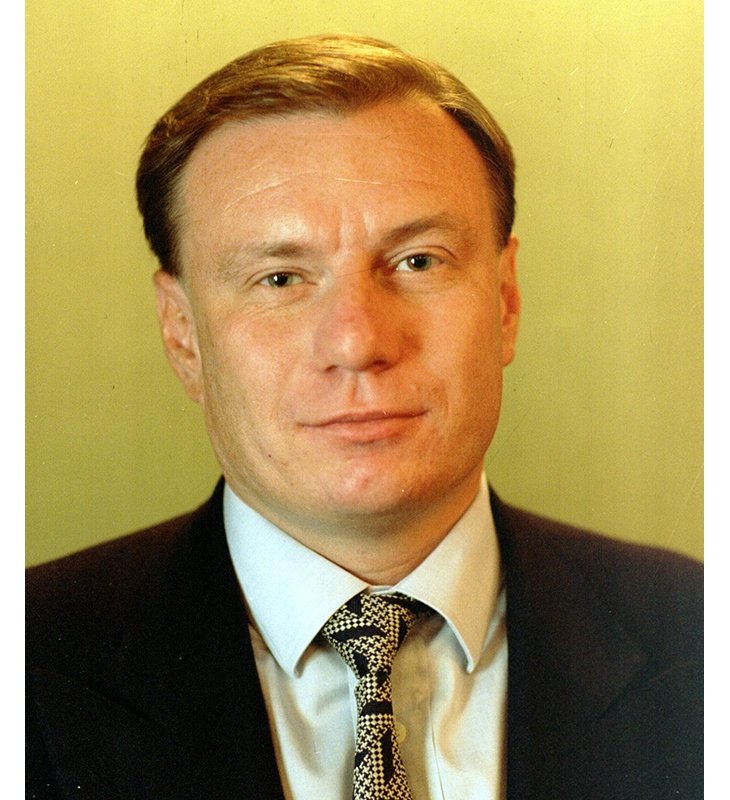 Из золотой советской молодежи: как Владимир Потанин «раздербанил» страну