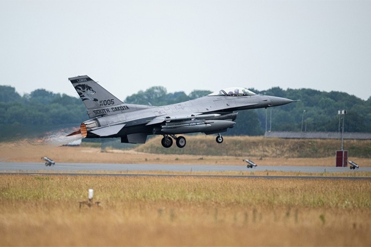 Военный эксперт Клинцевич рассказал, как Украина будет использовать истребители F-16 США
