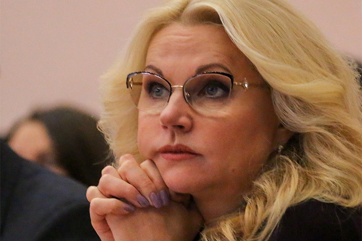 Громкие скандалы и слезы в Госдуме: самые спорные моменты из жизни Татьяны Голиковой