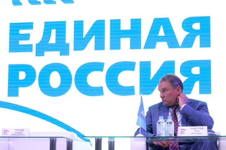 Амбиции Толстого: потомок графа, популярный телеведущий и депутат Госдумы