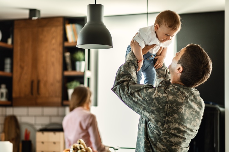 В Госдуму внесли законопроект об отсрочке от службы в армии для отцов детей до трех лет