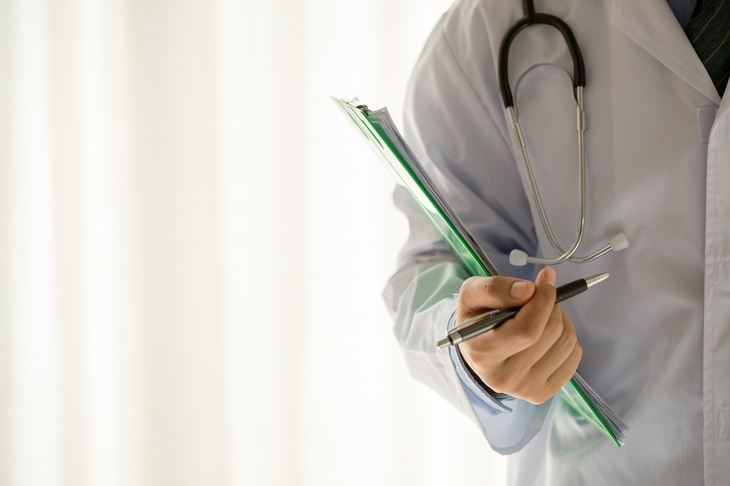 Медицинские работники не могут разобраться в положенных им соцвыплатах — опрос