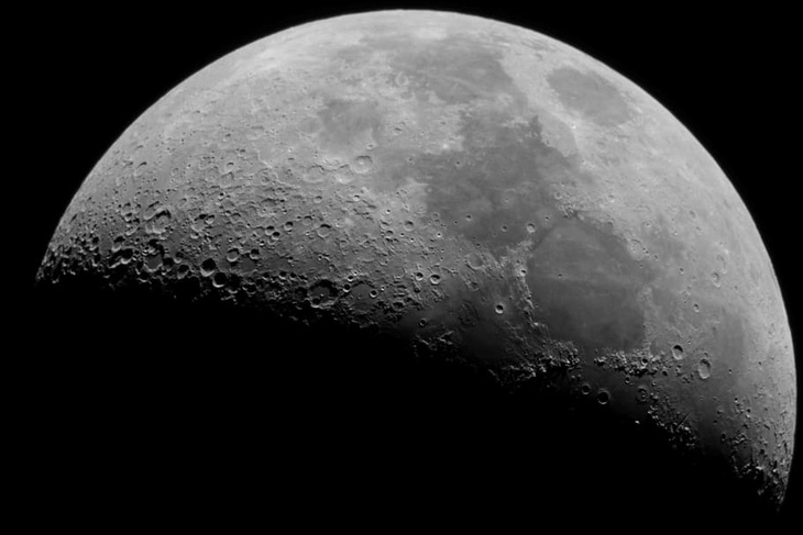 Индийский луноход передал первые данные о температуре поверхности Луны