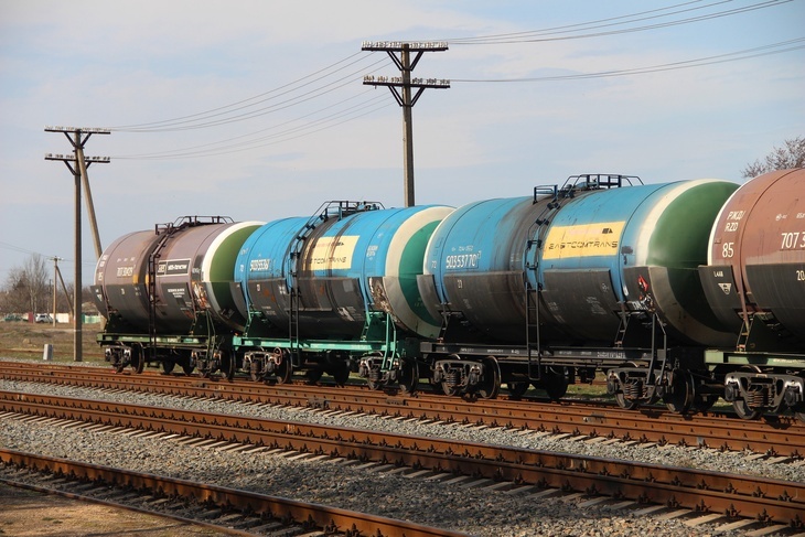 Российская нефть Urals подорожала до рекордных $70 за баррель