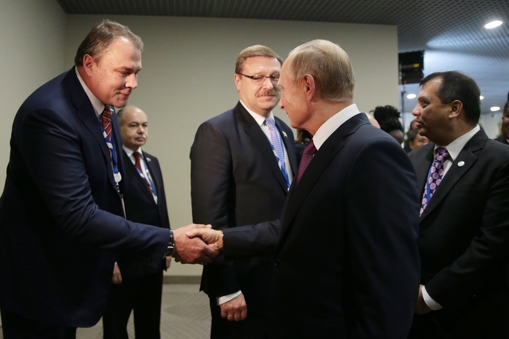 Амбиции Толстого: потомок графа, популярный телеведущий и депутат Госдумы