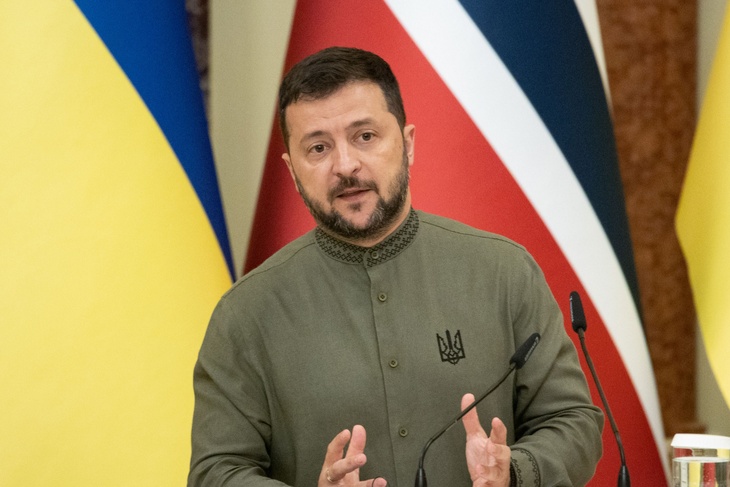 Депутат Хамитов сравнил Киев с наркоманом, который выпрашивает деньги