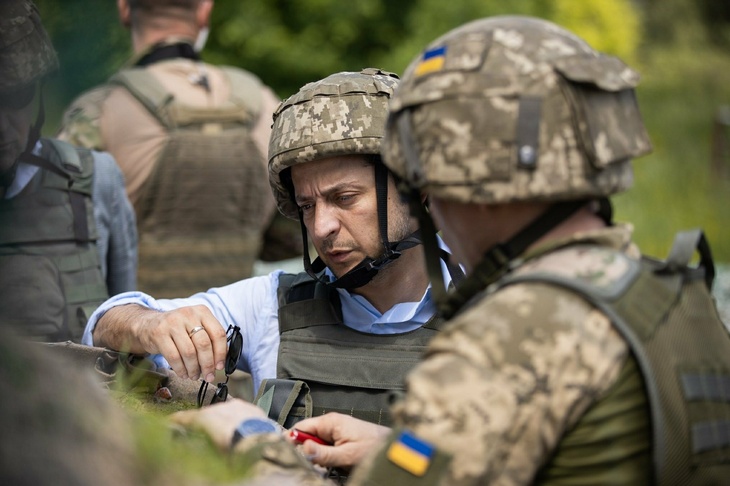 Зеленский назвал условия окончания конфликта на Украине 