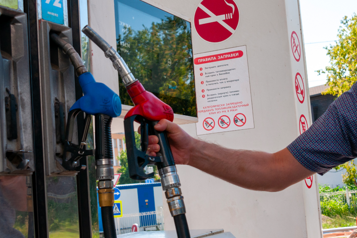 Эксперт предупредил россиян о дальнейшем росте цен на бензин и назвал причину