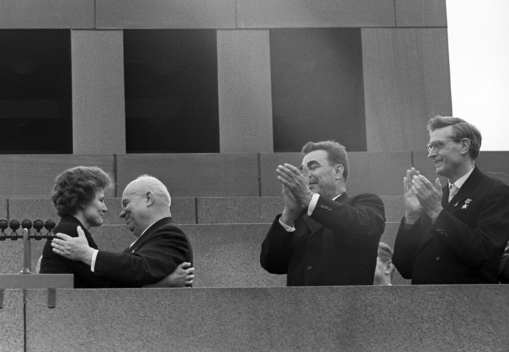 Не должна была лететь: история первой женщины в космосе Валентины Терешковой