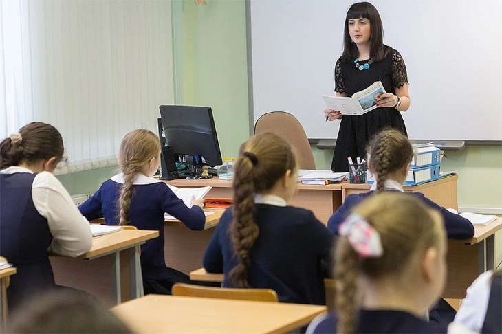 В российских школах изменится модель перехода в 10-й класс и в СПО