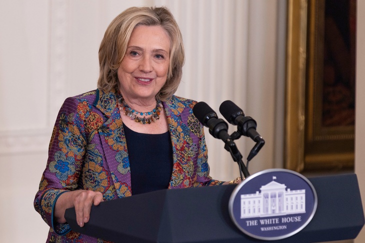 Клинтон объяснила рост интереса к российской позиции в мире влиянием Путина