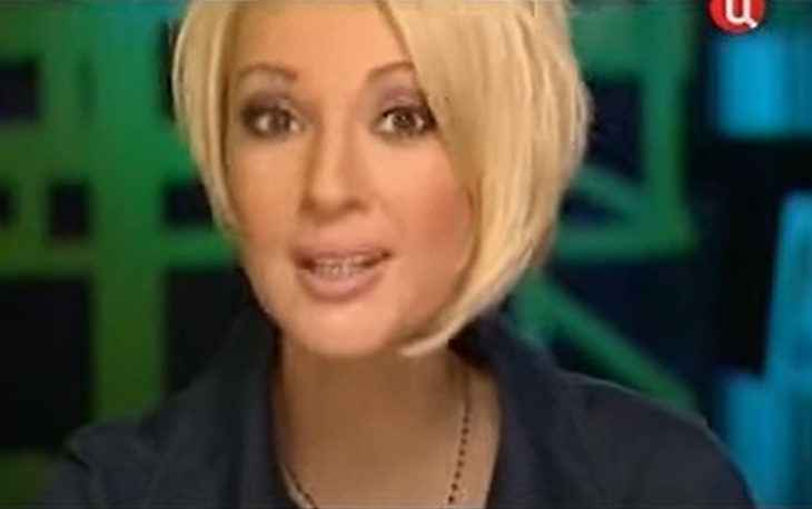 Вечно молодая блондинка: как Лера Кудрявцева покорила весь шоу-бизнес, но чуть не осталась одна Вечно молодая блондинка: как Лера Кудрявцева покорила весь шоу-бизнес, но чуть не осталась одна