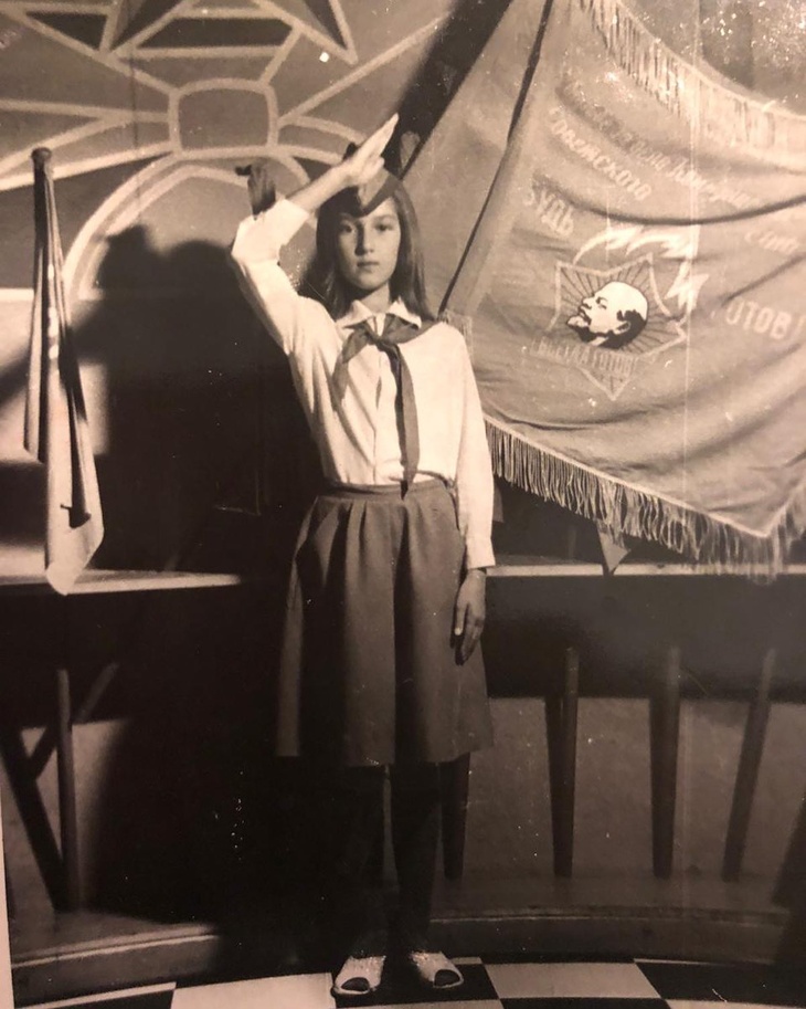 Вечно молодая блондинка: как Лера Кудрявцева покорила весь шоу-бизнес, но чуть не осталась одна Вечно молодая блондинка: как Лера Кудрявцева покорила весь шоу-бизнес, но чуть не осталась одна