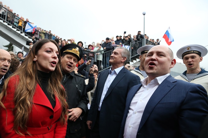 Биография Зарины Догузовой