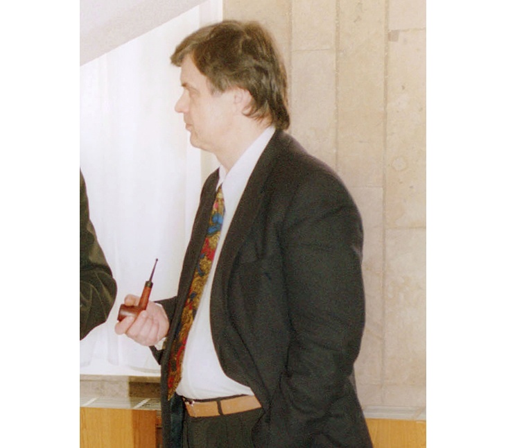 Мечтал вернуть СССР и стать главой Чечни: главные события в жизни Руслана Хасбулатова Мечтал вернуть СССР и стать главой Чечни: главные события в жизни Руслана Хасбулатова