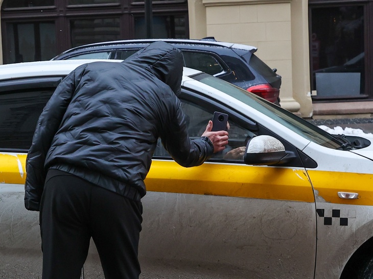 Депутат Гусев объяснил причину подорожания услуг такси