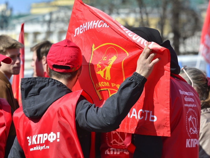 Политолог прокомментировал выдвижение кандидатуры Харитонова от КПРФ
