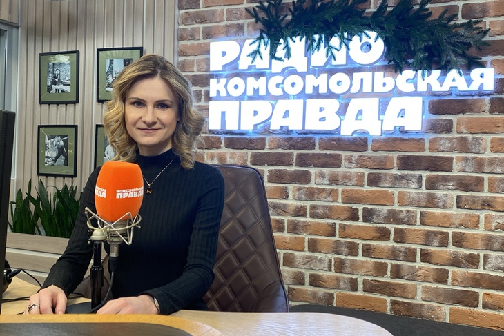Мария Бутина в студии Радио «Комсомольская правда».