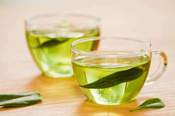 «Антивозрастной эффект»: диетолог перечислила удивительные свойства зеленого чая