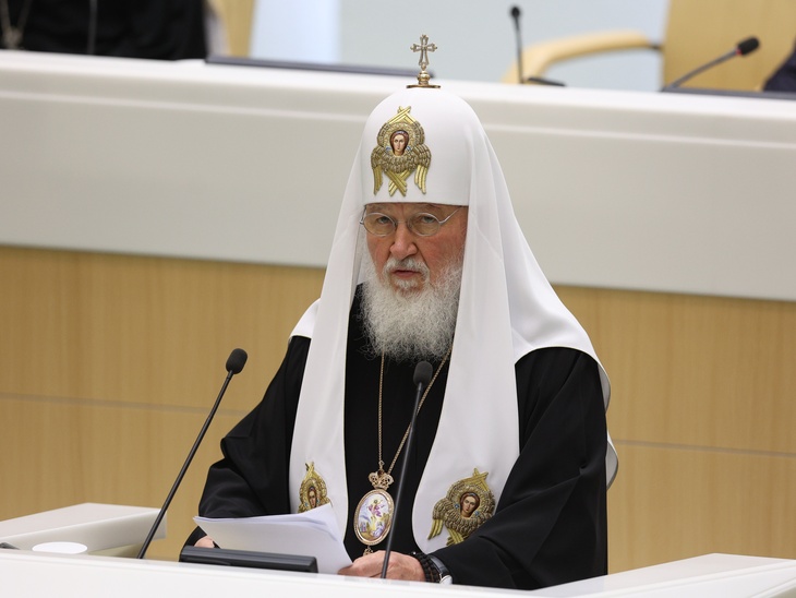 Патриарх Кирилл призвал освободить от мобилизации многодетных отцов